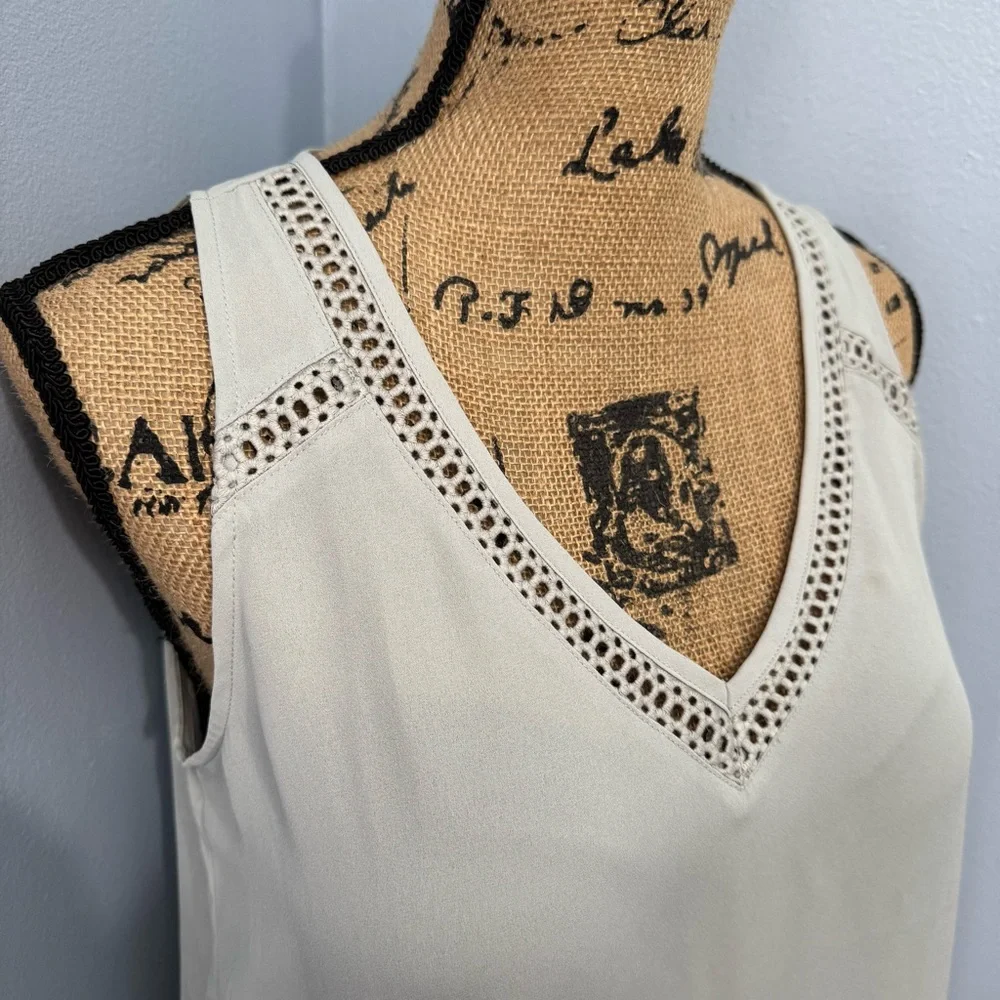 LOFT Tank Top - Picture 2 of 12